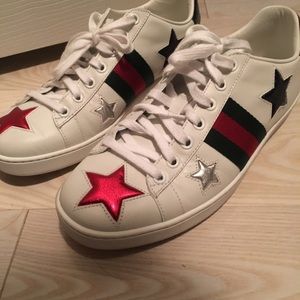 Gucci ace embroidered sneakers size 8